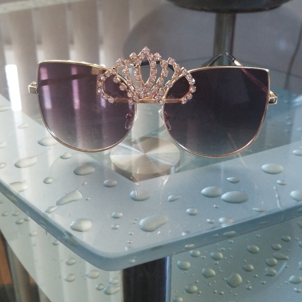 Sun glasses